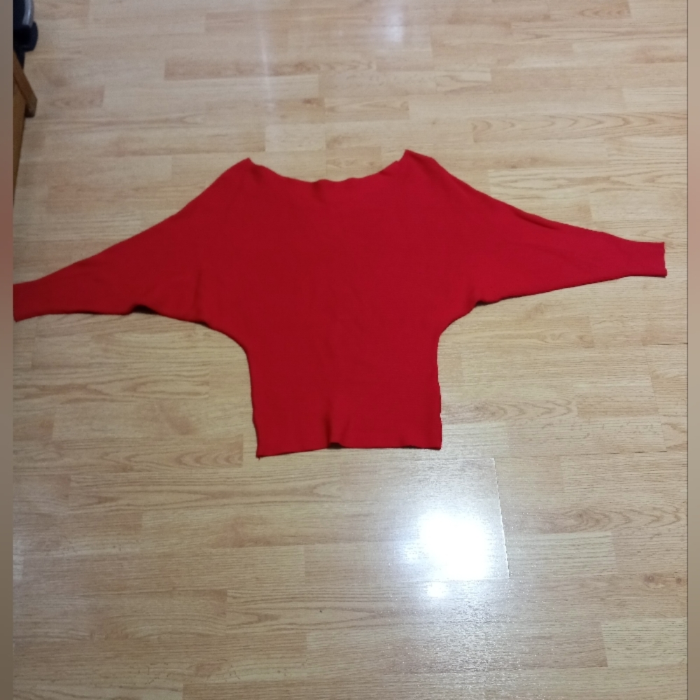 Dynamite off one shoulder sweater. EUC.  Size xxs